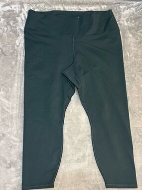 Fabletics Everpine/Classic White Boost Powerhold High-Waisted 7/8 Leggings NWT